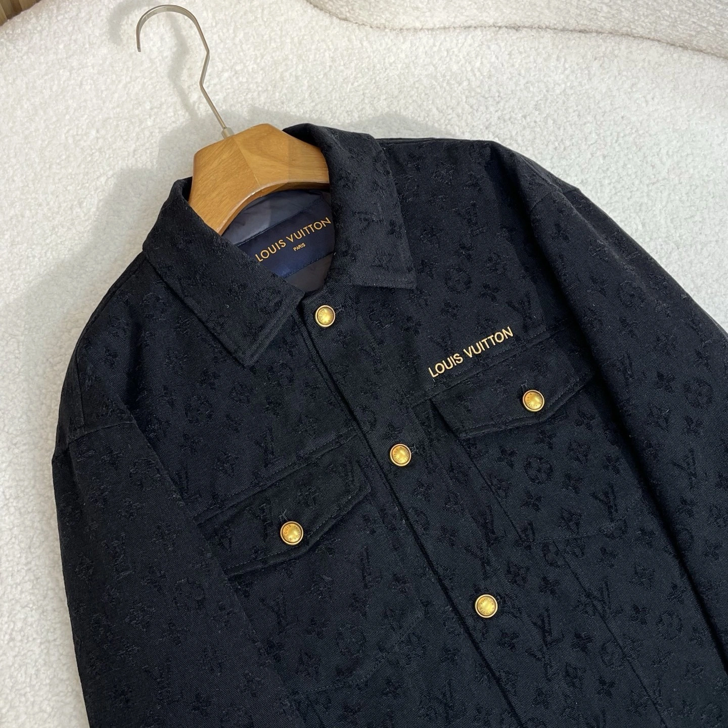 wg.luxury- 8V Down jacket goose down embroidery 2colour item:E-F501J2313-2H